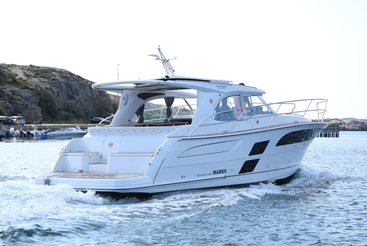 Marex 360 Cabriolet Cruiser 7 Happy Days