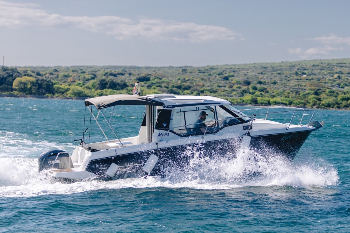 Merry Fisher 795 Legend Mara
