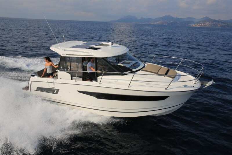 Merry Fisher 895 Sport Offshore Surprise