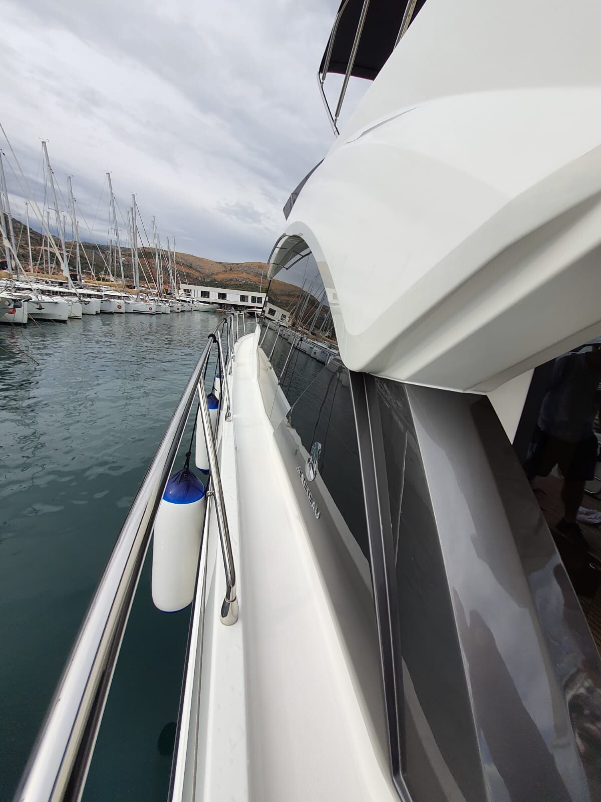 Monte Carlo 52 Nora