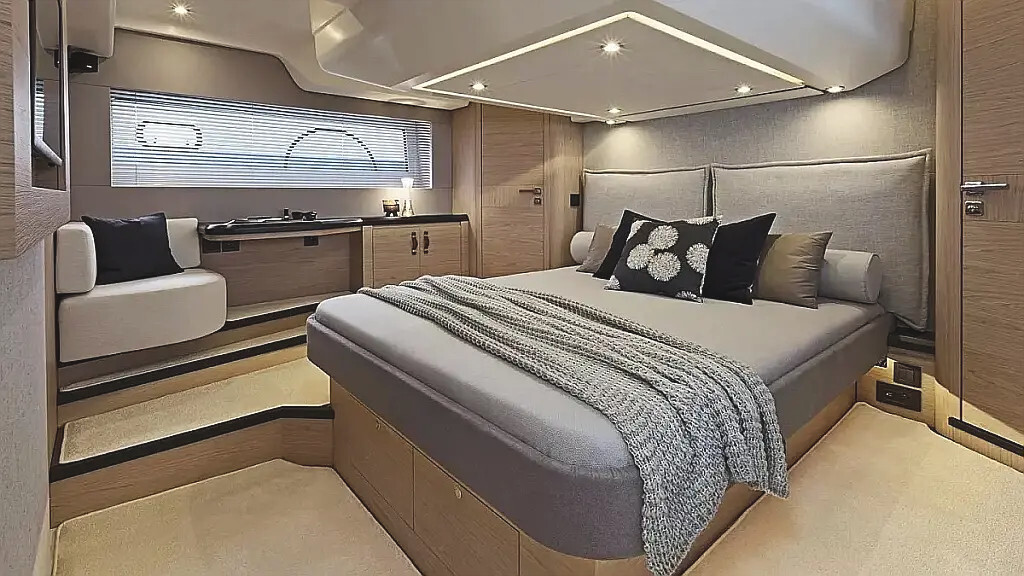 Monte Carlo 52 Nora