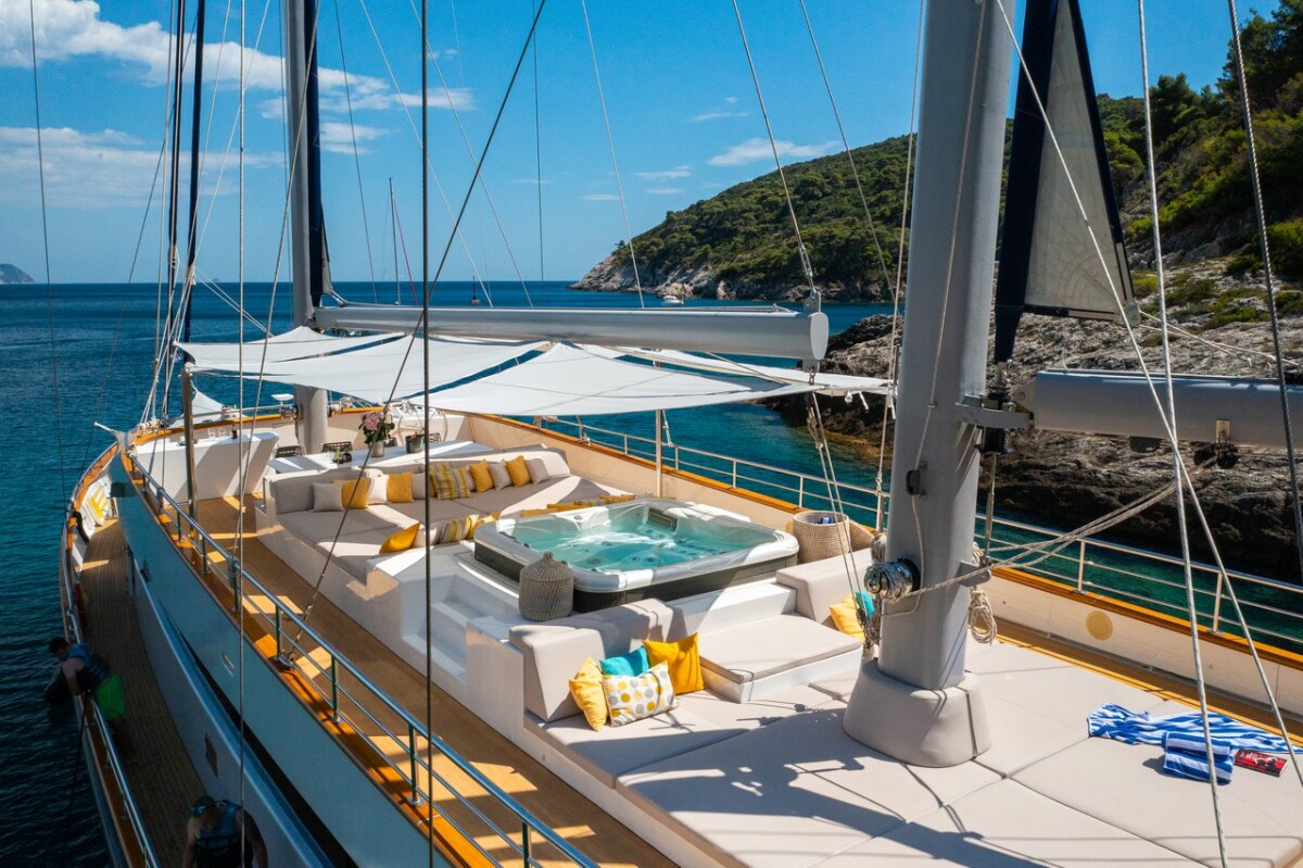 M/S Dalmatino Dalmatino