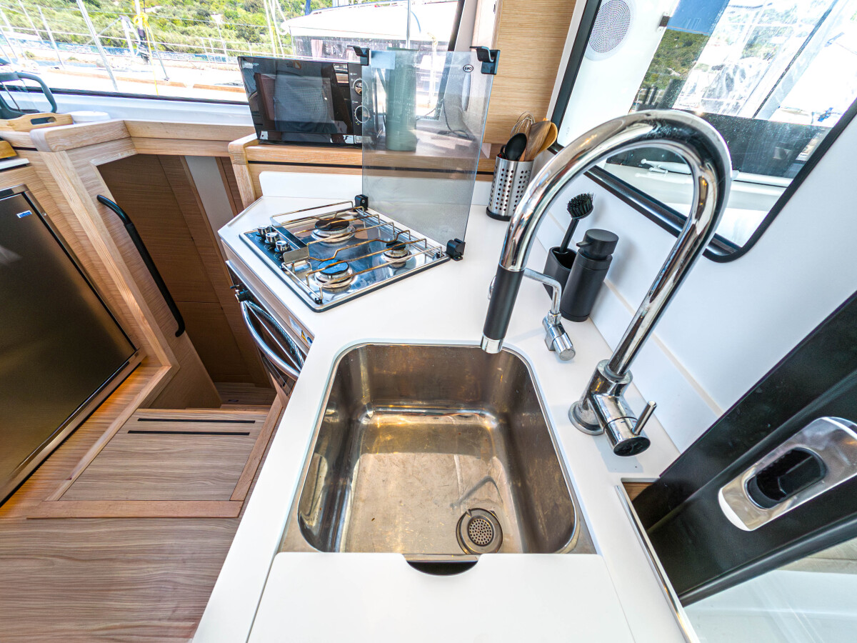 Nautitech 40 Open Motus