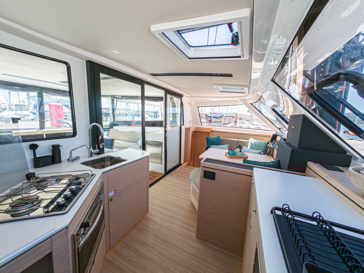 Nautitech 40 Open Motus