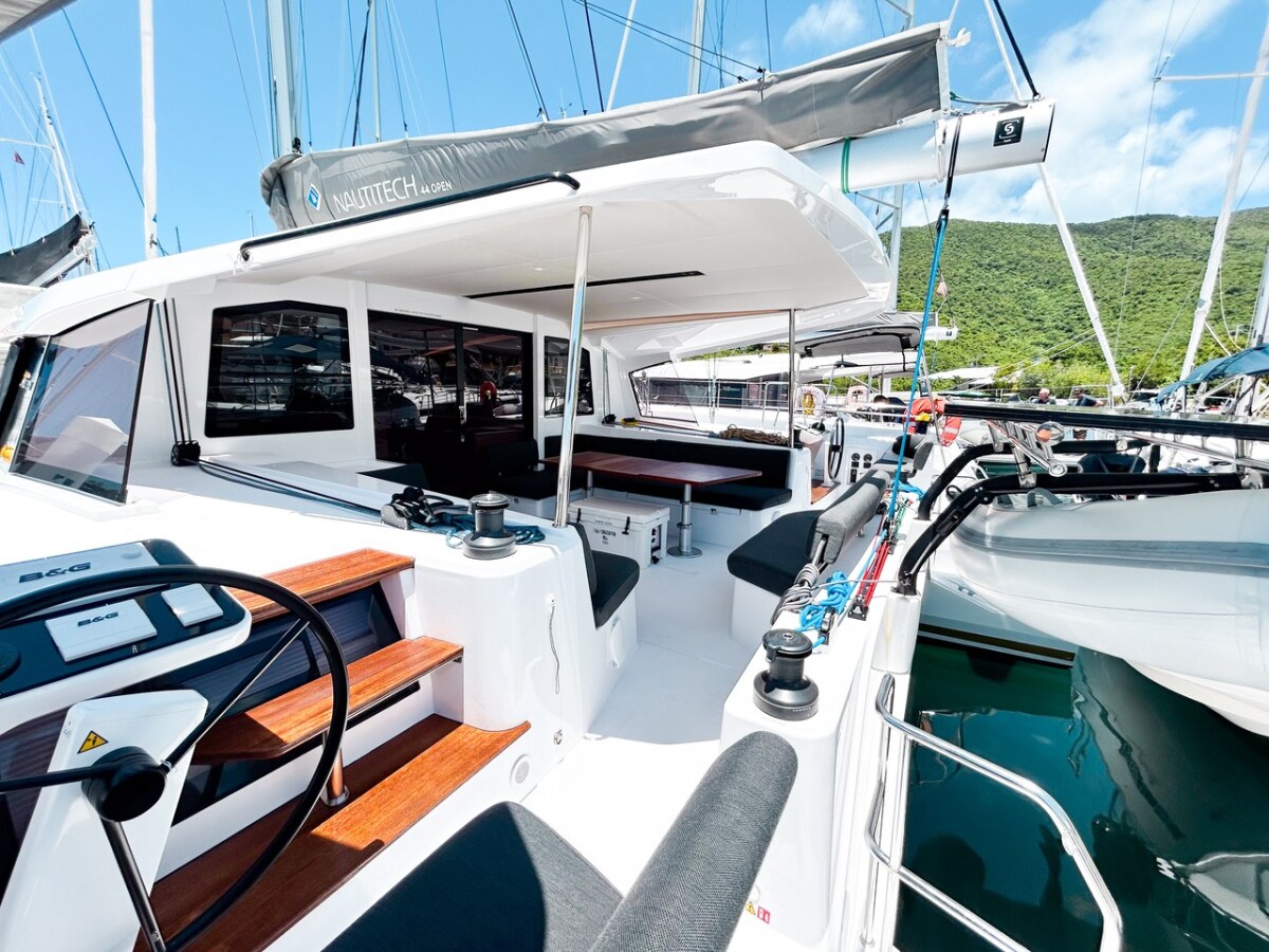 Nautitech 44 Open Sempre Verde