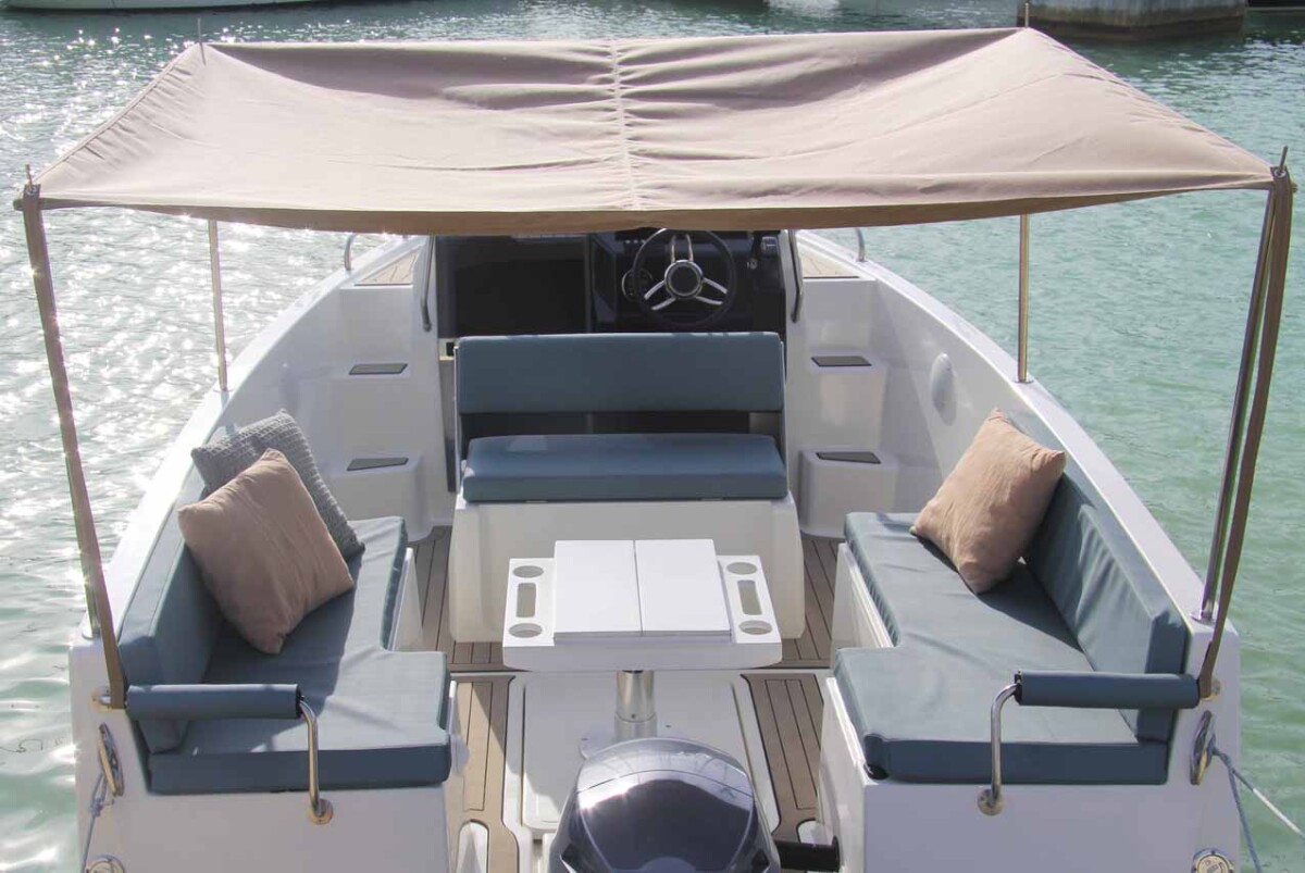Nuva M6 Cabin No Name