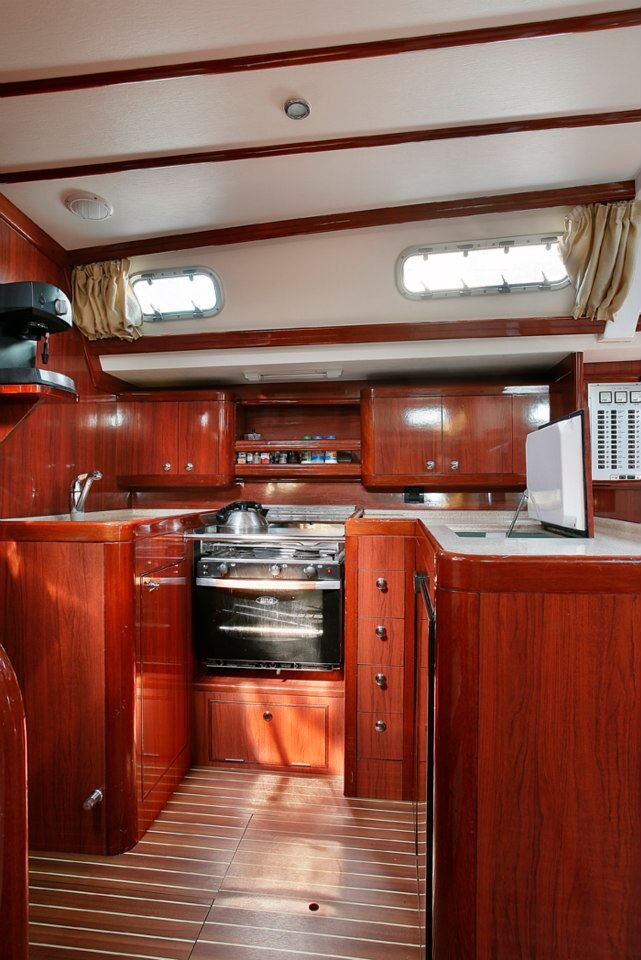 Ocean Star 58.4 Katerina