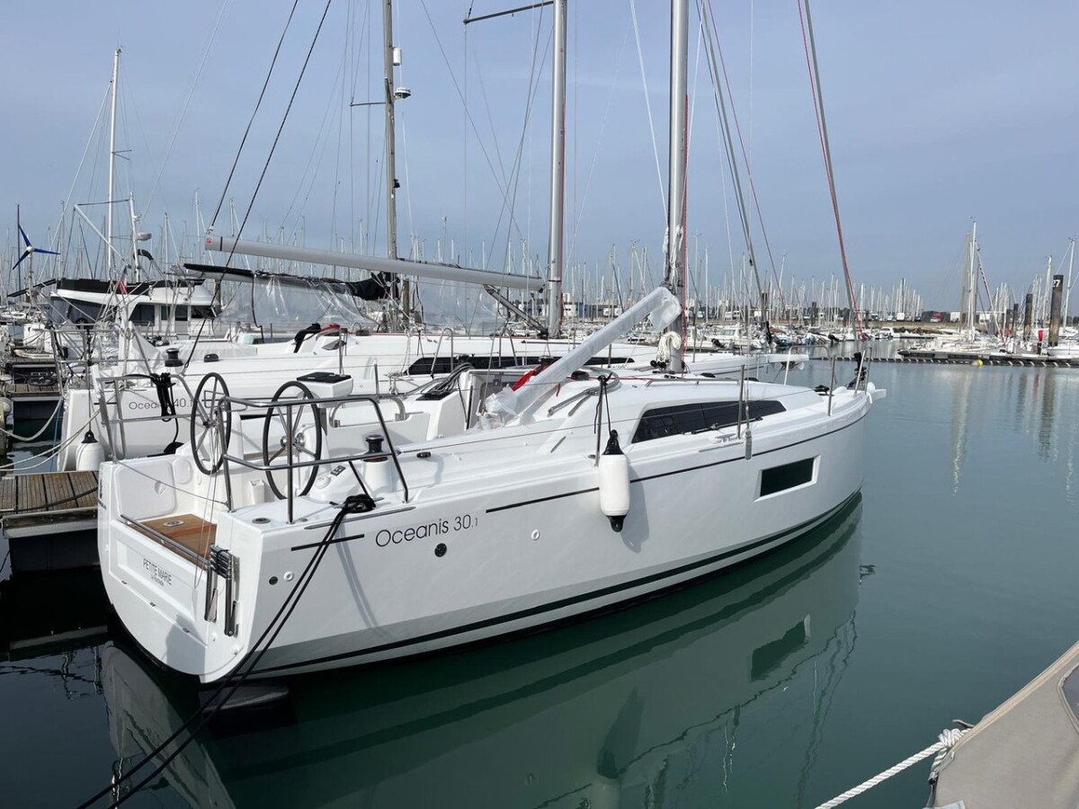 Oceanis 30.1 Petite Marie