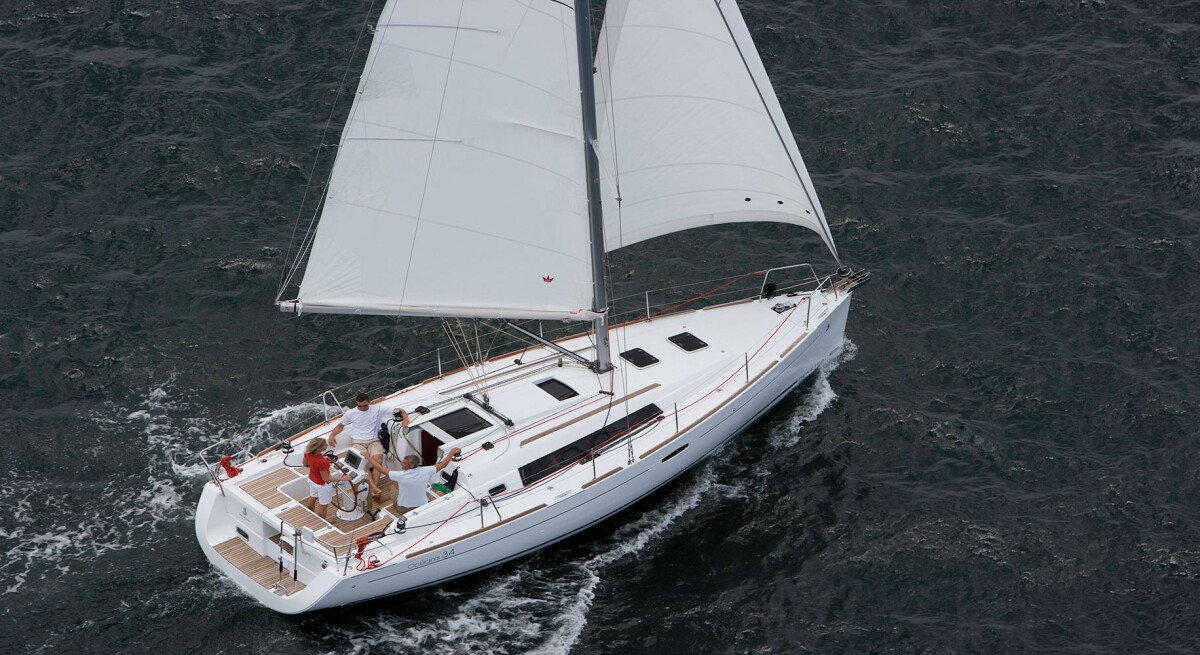 Oceanis 34 Seneca