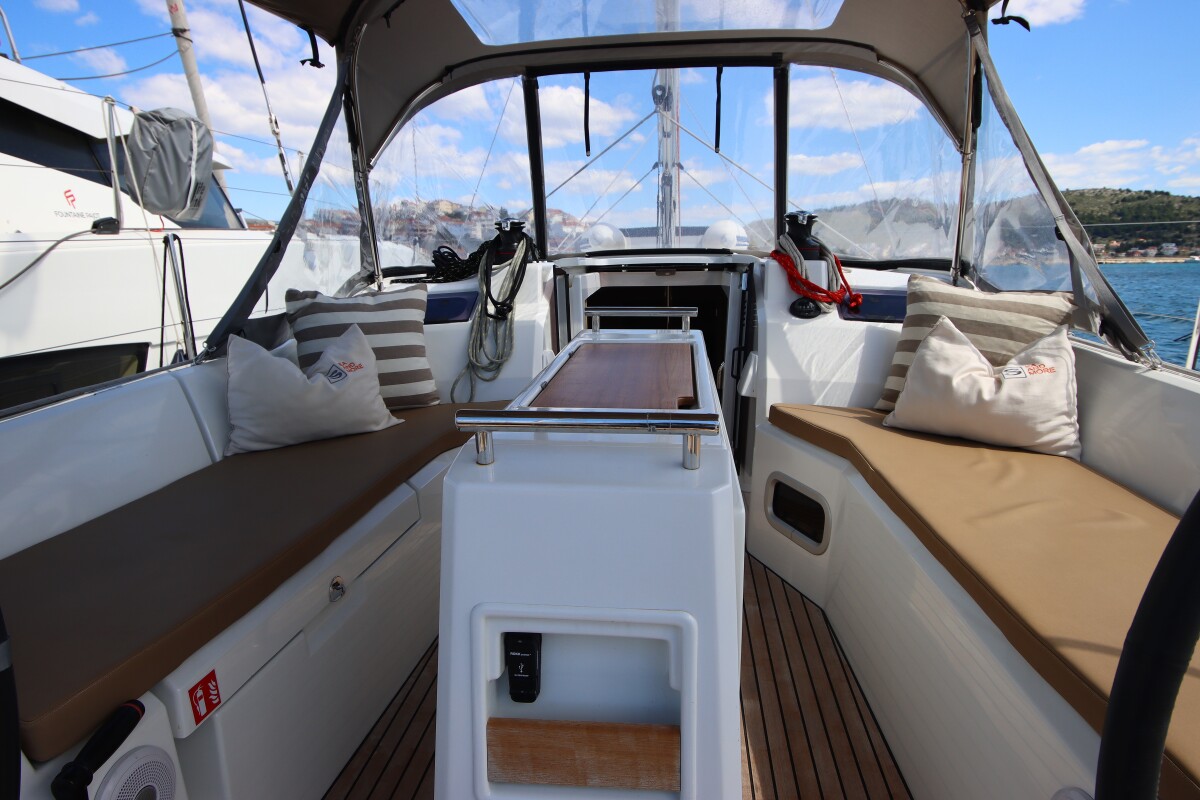 Oceanis 34.1 Ka Nani