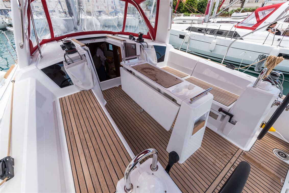 Oceanis 35.1 Bela