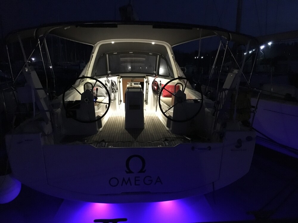 Oceanis 38 Omega