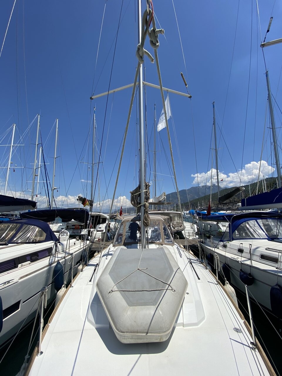 Oceanis 38 Solar