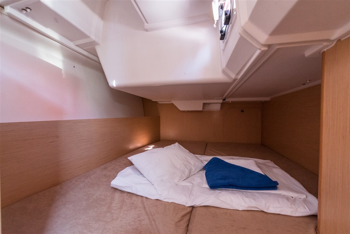 Oceanis 38 Rusalka