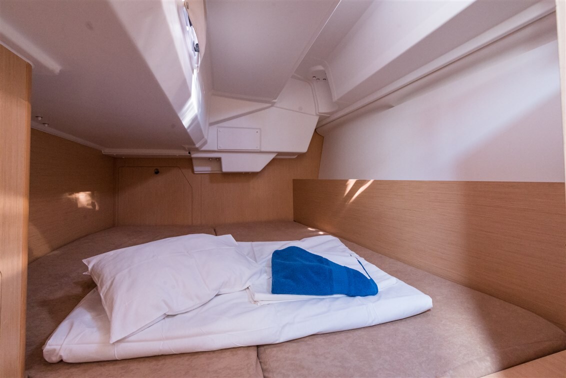 Oceanis 38 Rusalka