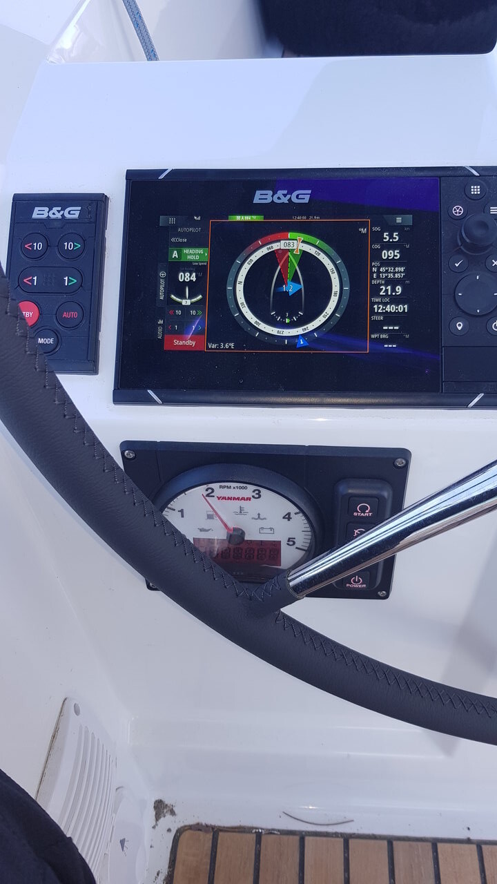 Oceanis 38.1 Aga
