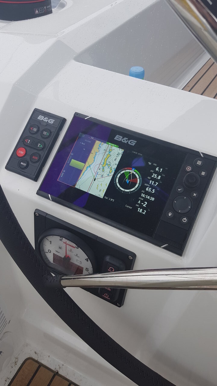 Oceanis 38.1 Aga