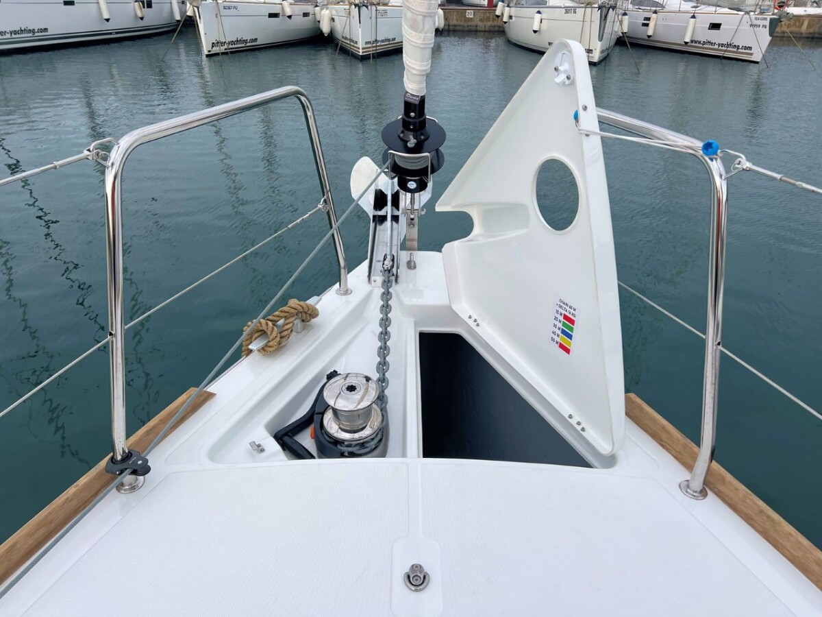 Oceanis 38.1 Jana