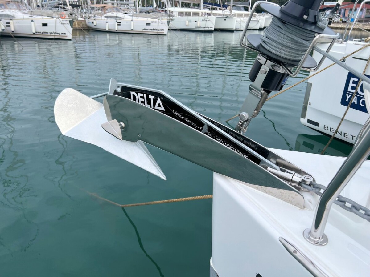 Oceanis 38.1 Jana
