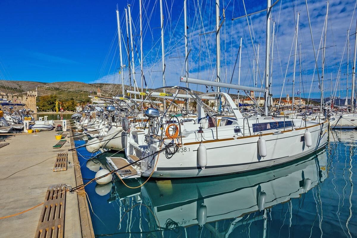 Oceanis 38.1 Pleasure