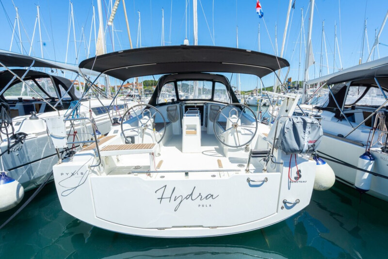 Oceanis 38.1 Hydra