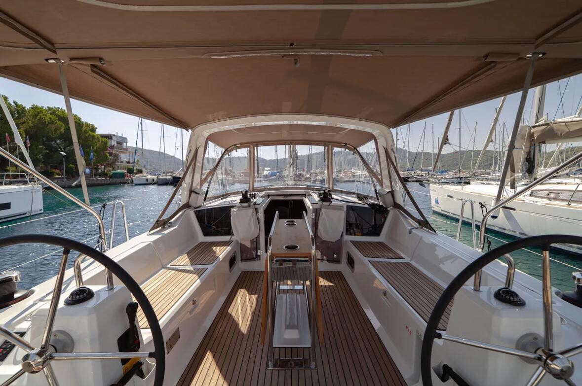 Oceanis 41.1 Sail Polaris