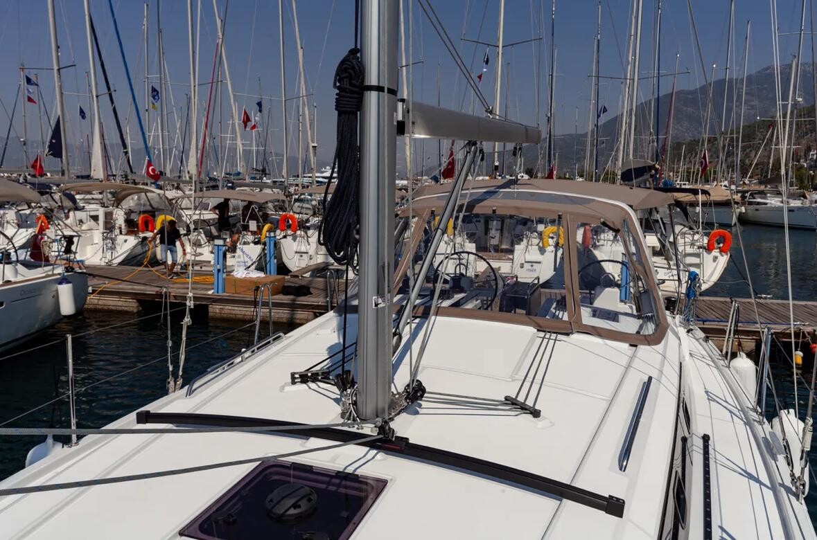 Oceanis 41.1 Sail Polaris