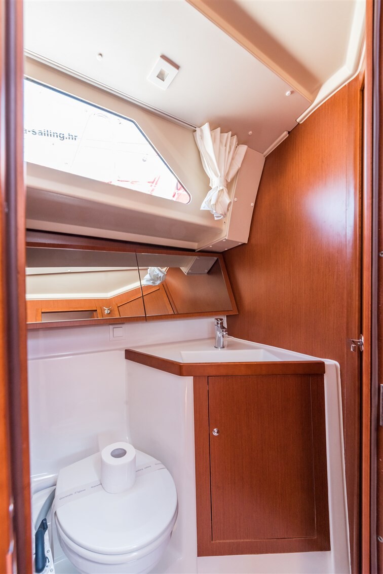 Oceanis 41.1 Sparkling