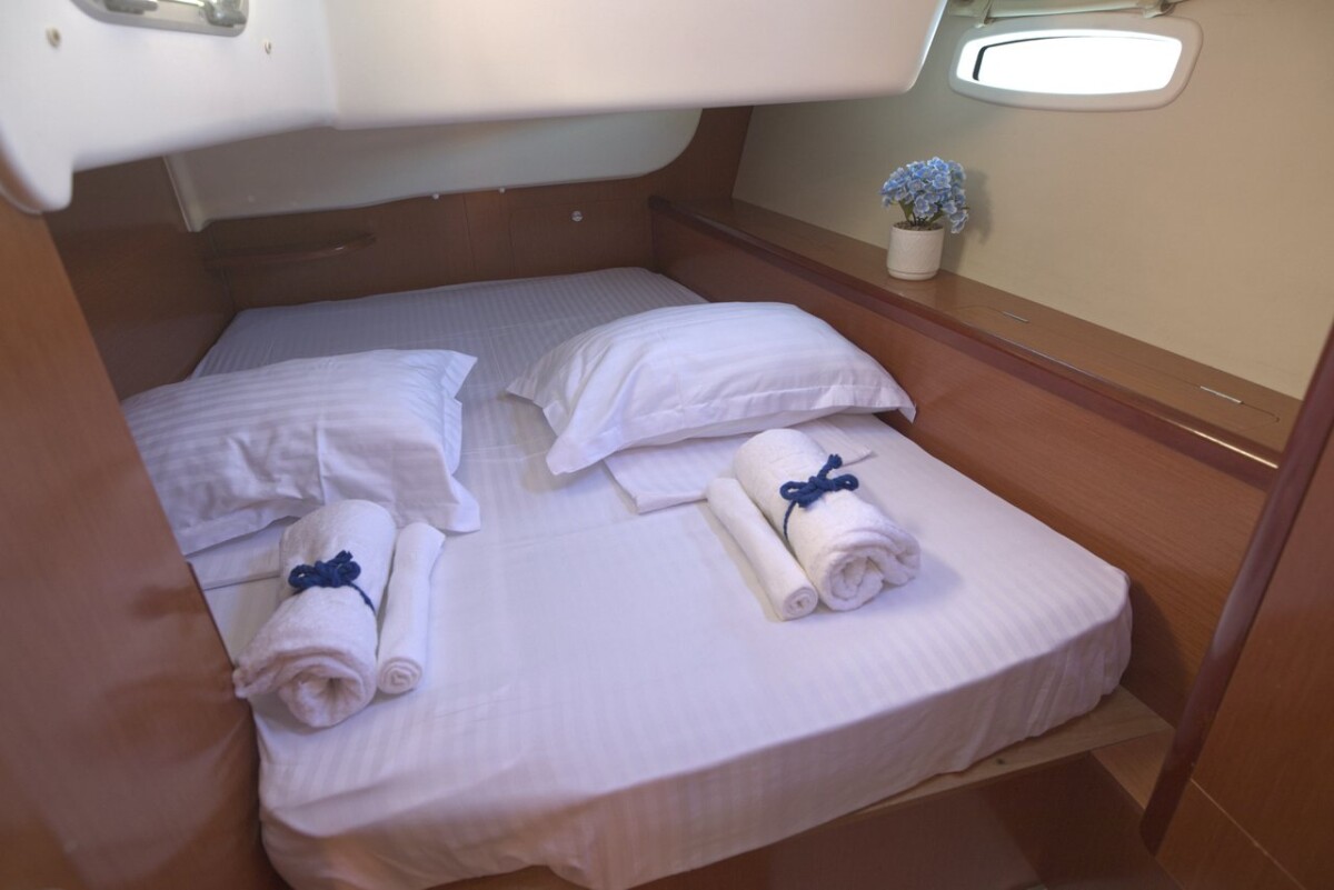 Oceanis 43 Aias