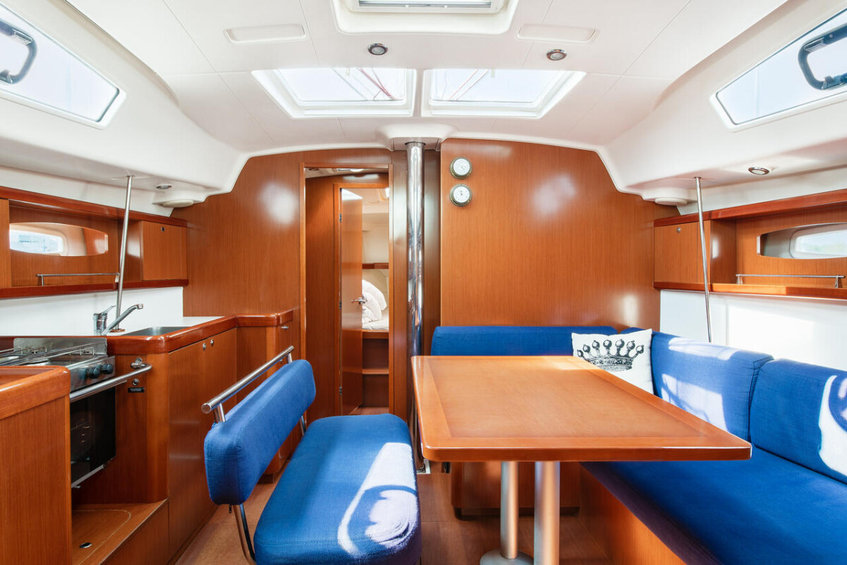 Oceanis 43 