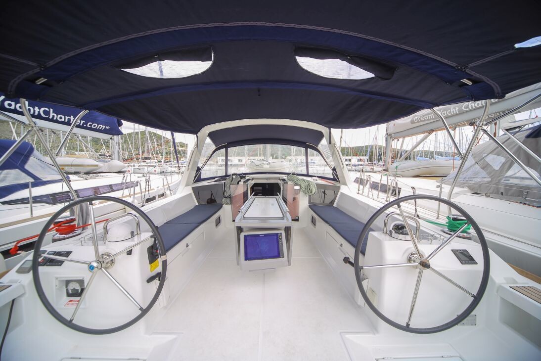 Oceanis 45 STRAUSS