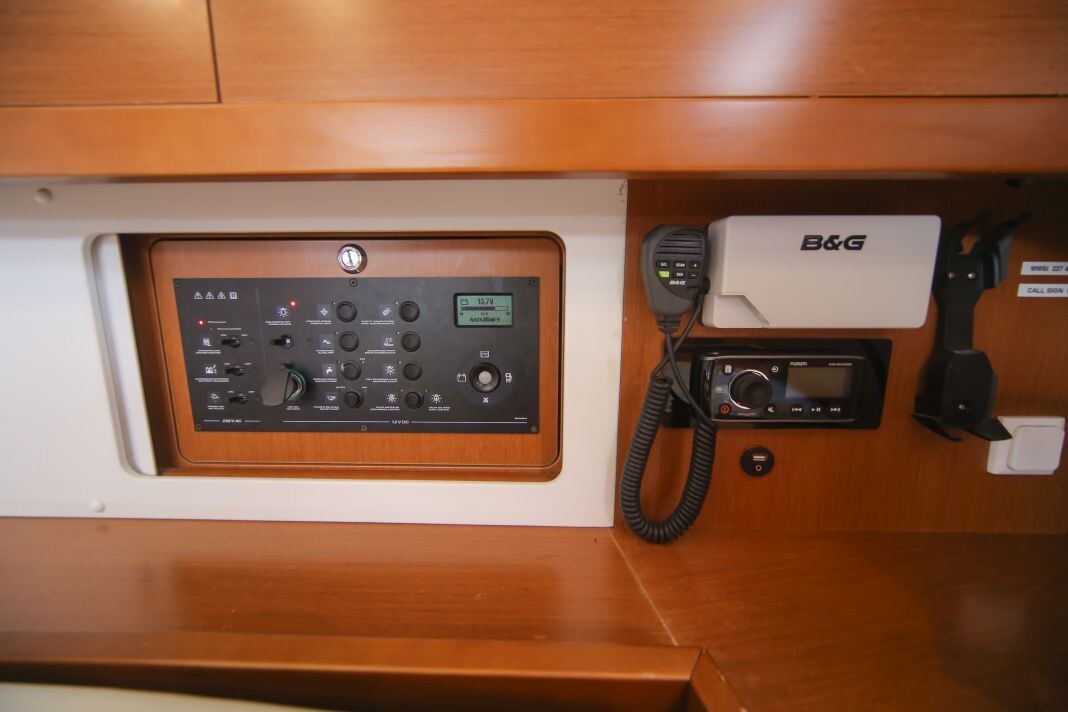Oceanis 45 STRAUSS