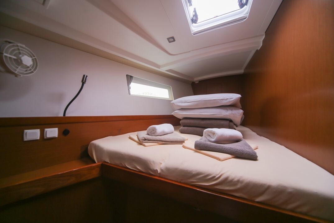 Oceanis 45 STRAUSS