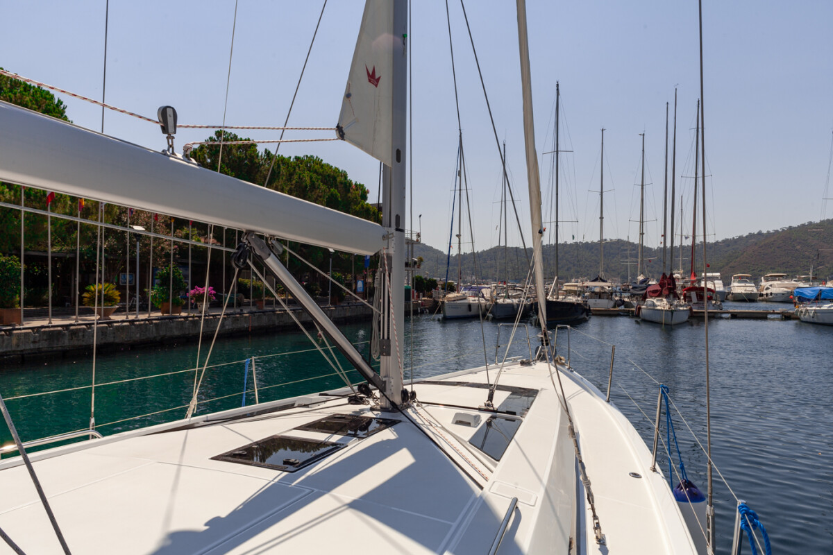Oceanis 46.1 Sail Delta