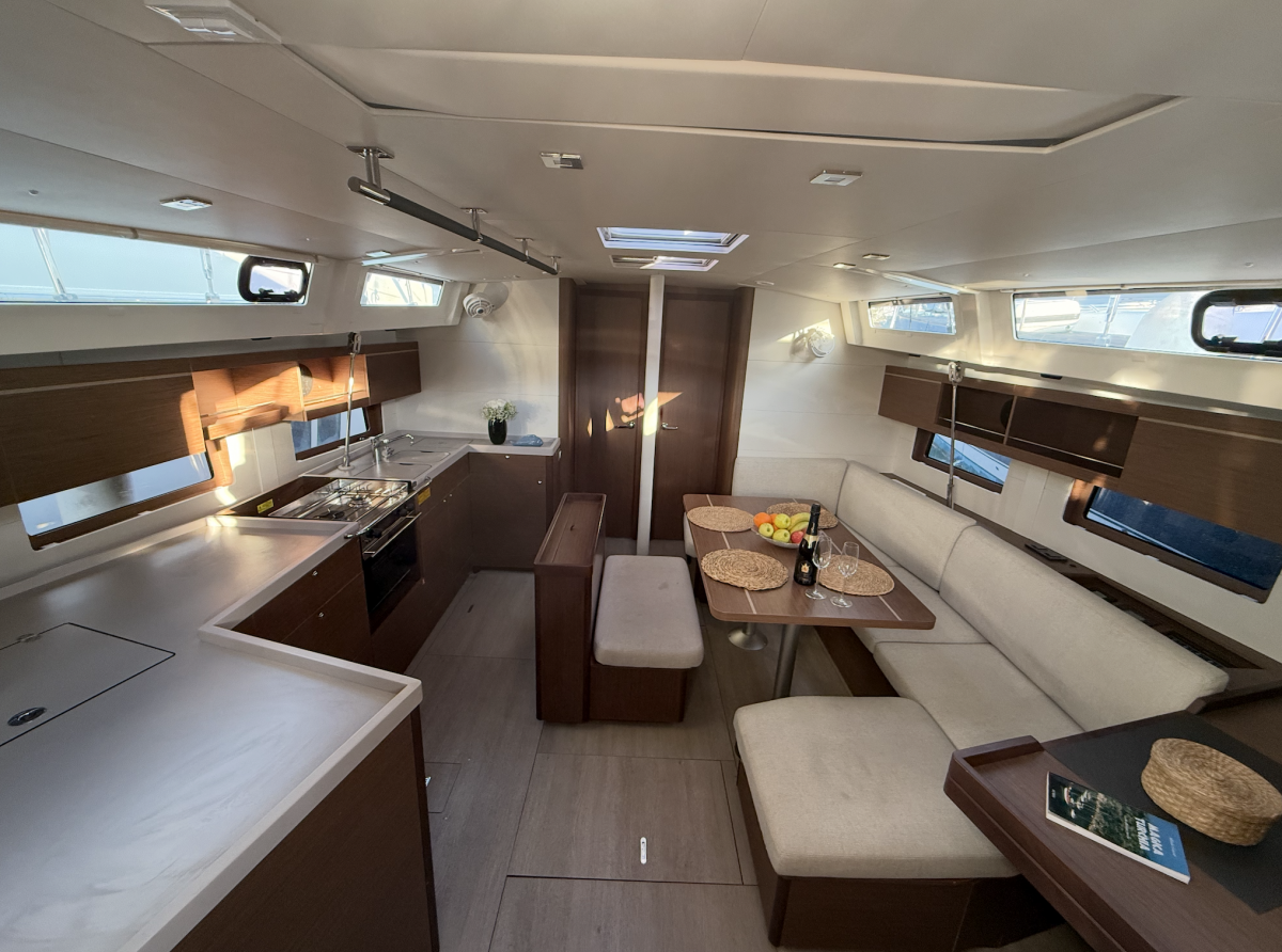 Oceanis 46.1 Athena 2