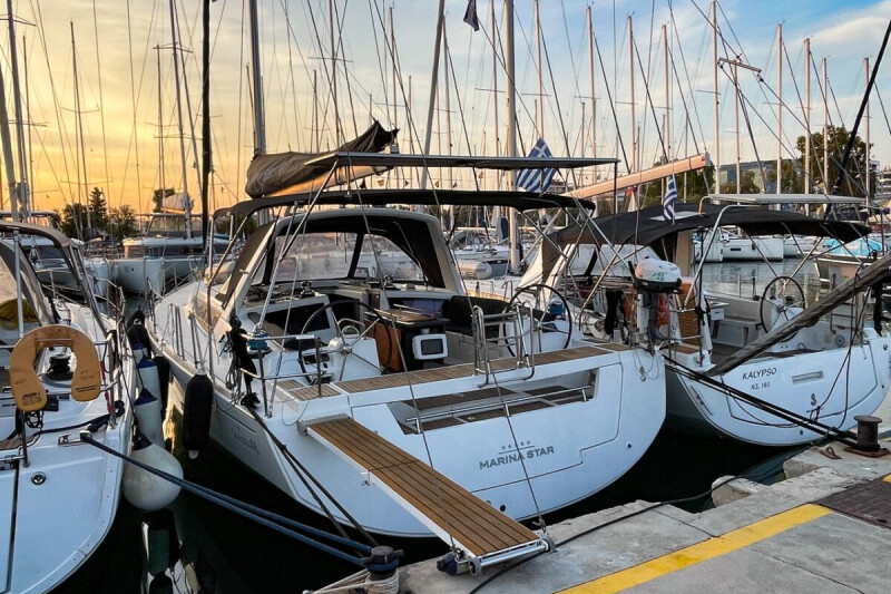 Oceanis 48 Marina Star