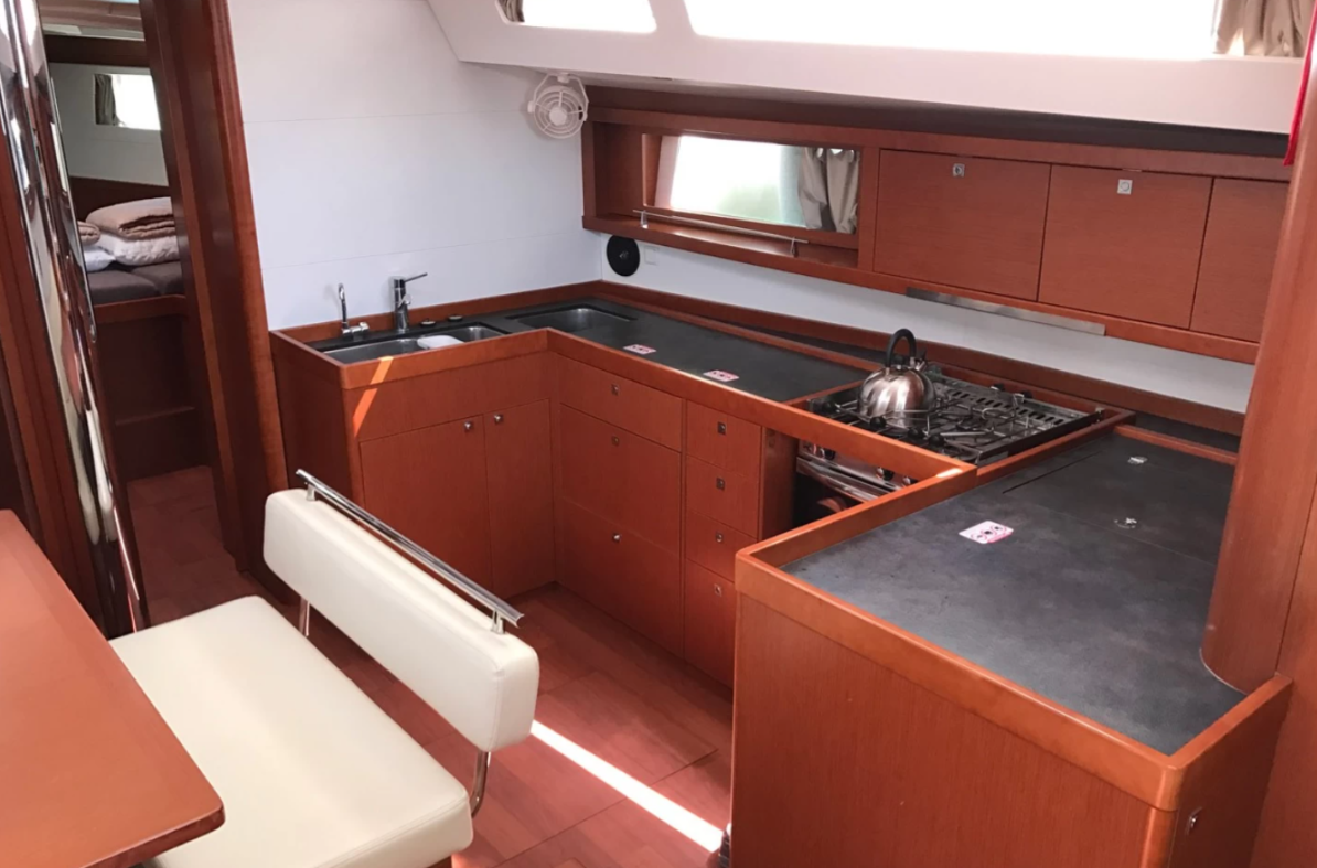Oceanis 48 Skiron