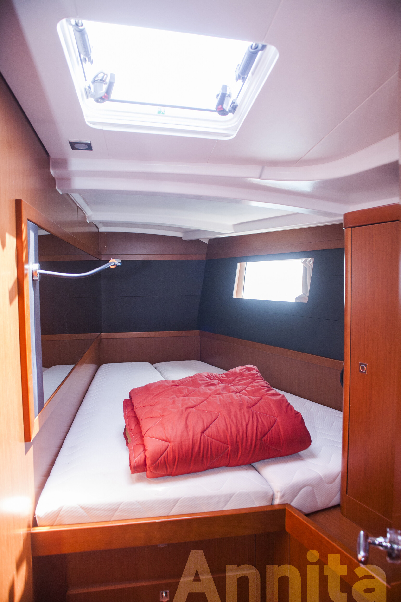 Oceanis 48