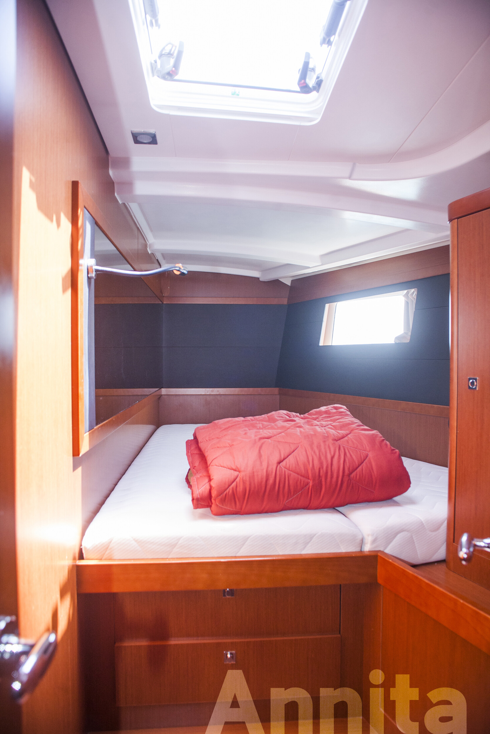 Oceanis 48