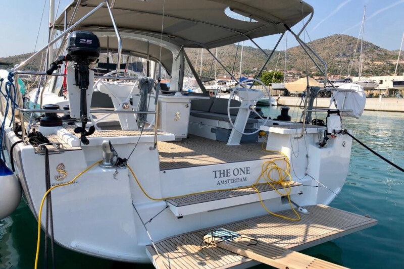 Oceanis 51.1 The One