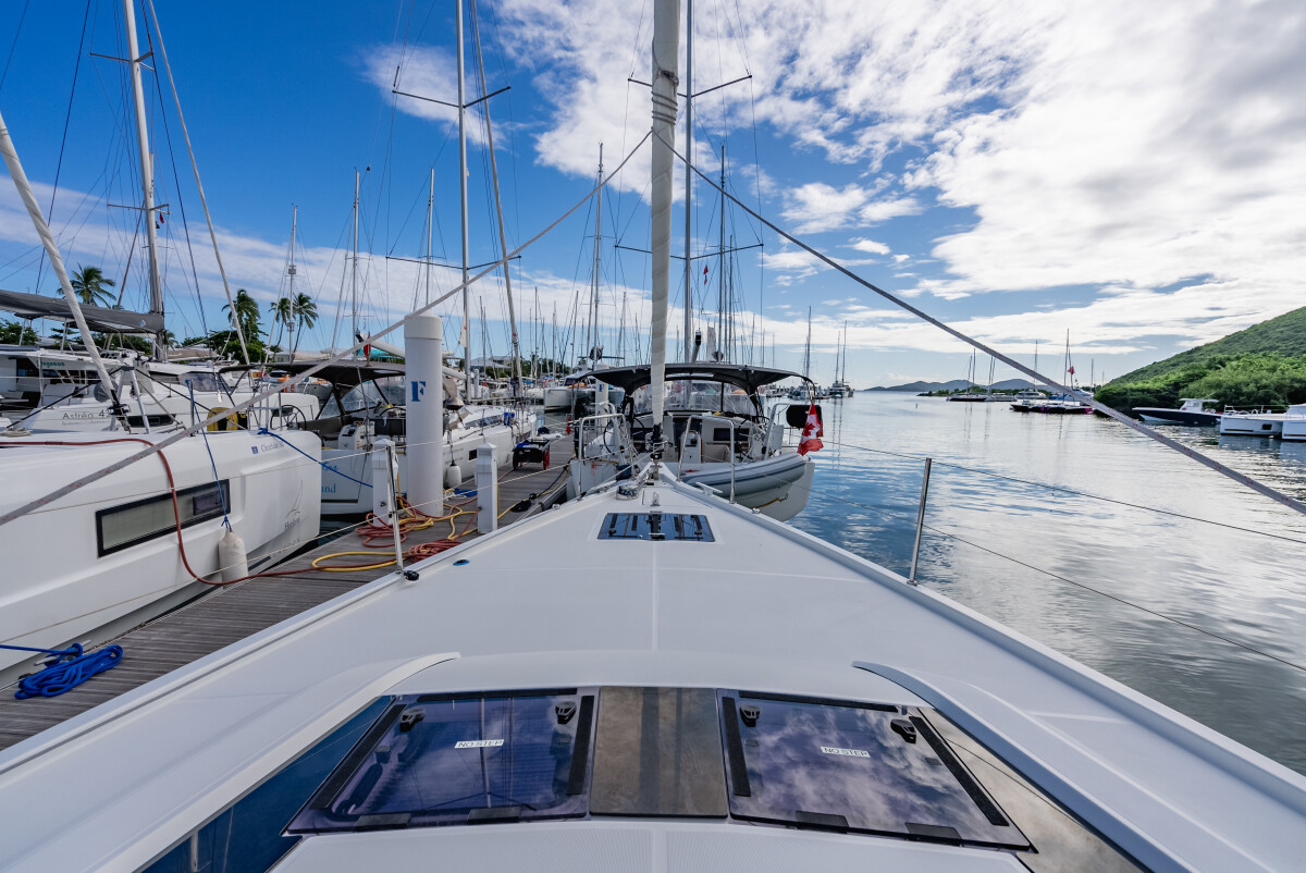 Oceanis 51.1 Sunday Girl