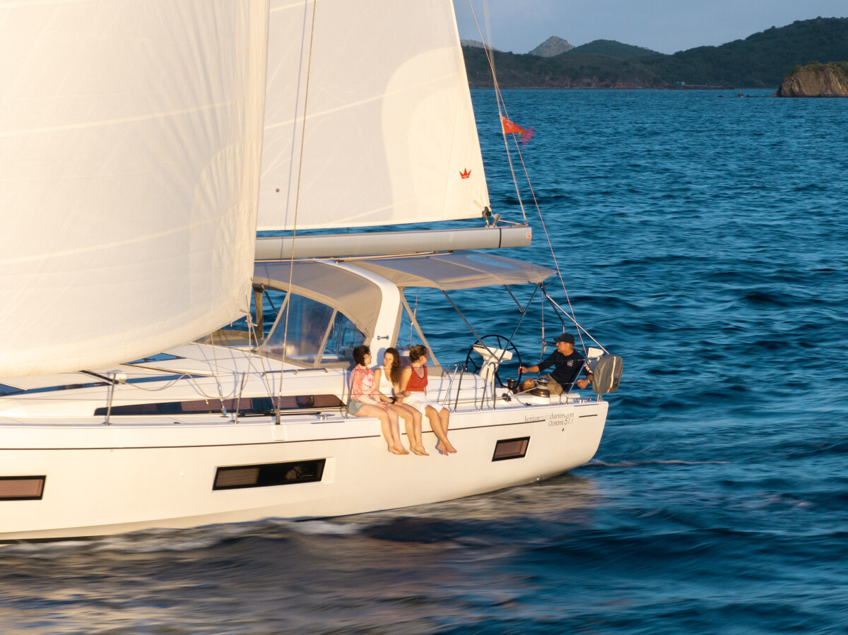 Oceanis 51.1 Sunday Girl