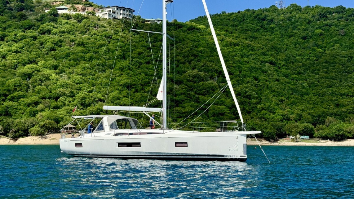 Oceanis 51.1 Sunday Girl