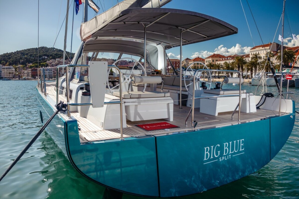 Oceanis 54 Big Blue