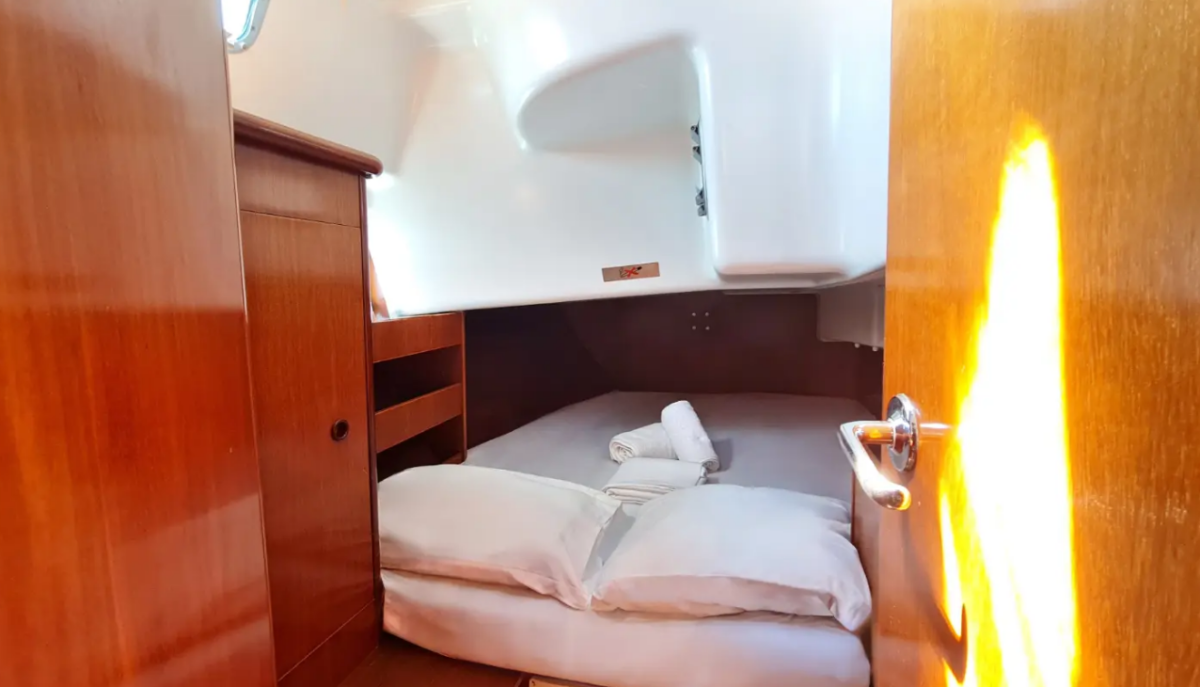 Oceanis Clipper 411 Erika