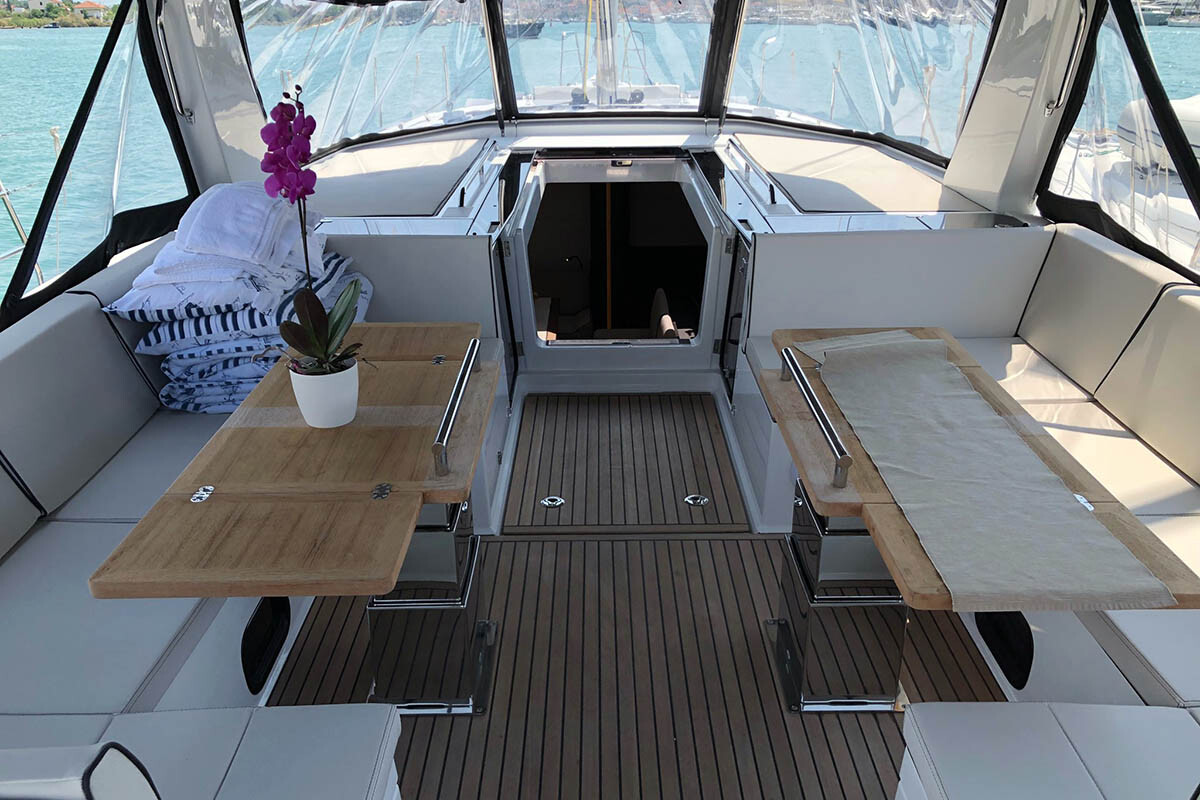 Oceanis Yacht 62 Thora Helen 