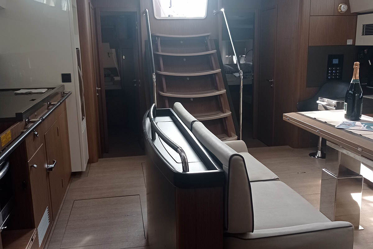 Oceanis Yacht 62 Thora Helen