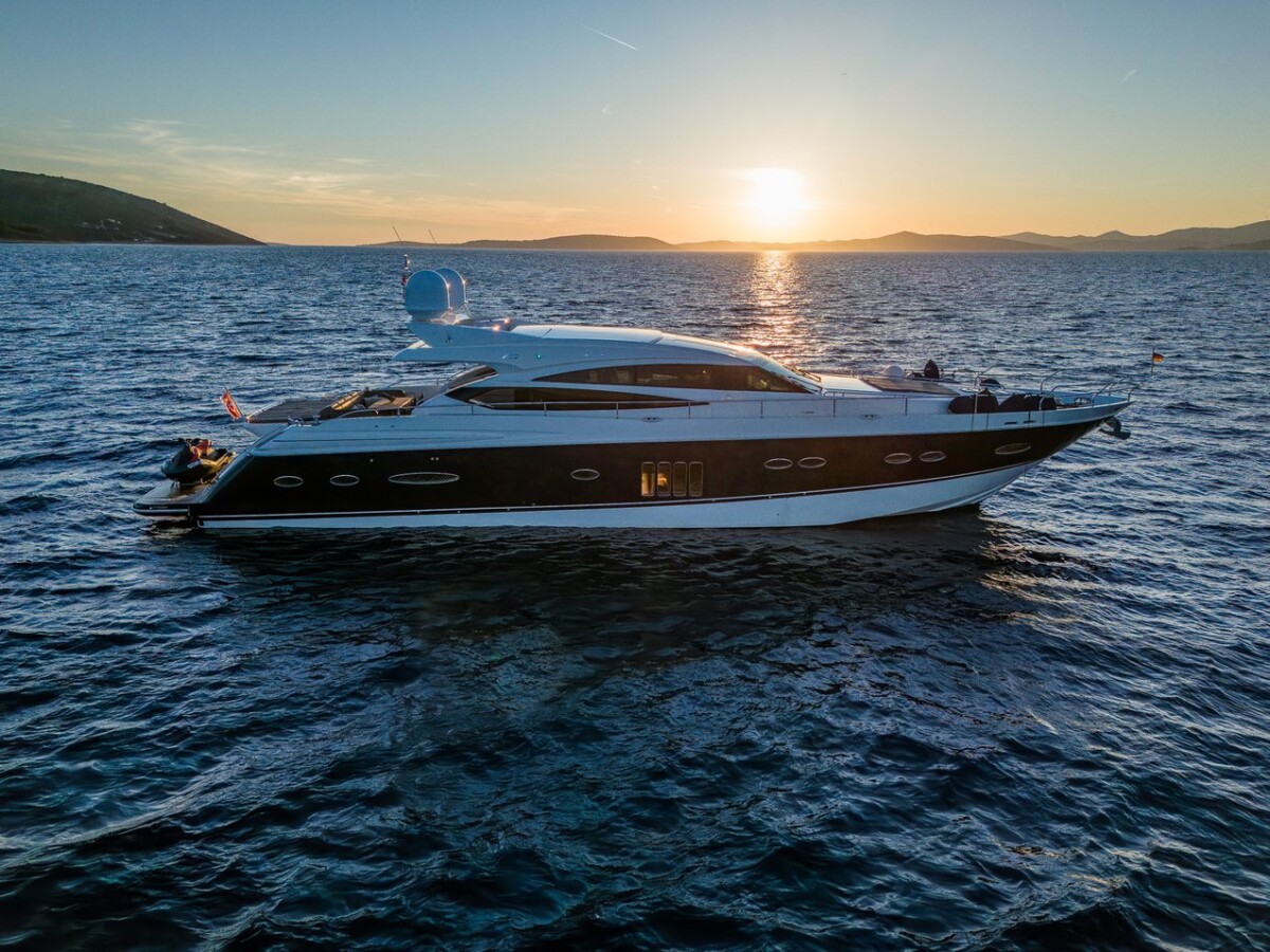 Princess V78 Gitana II