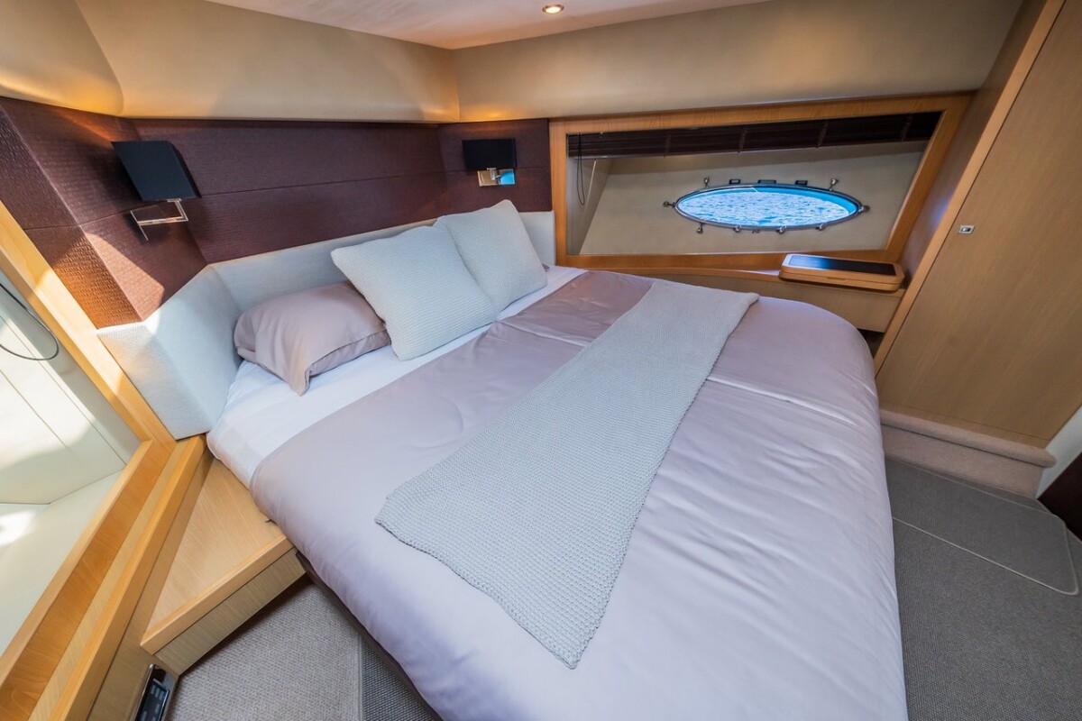 Princess V78 Gitana II