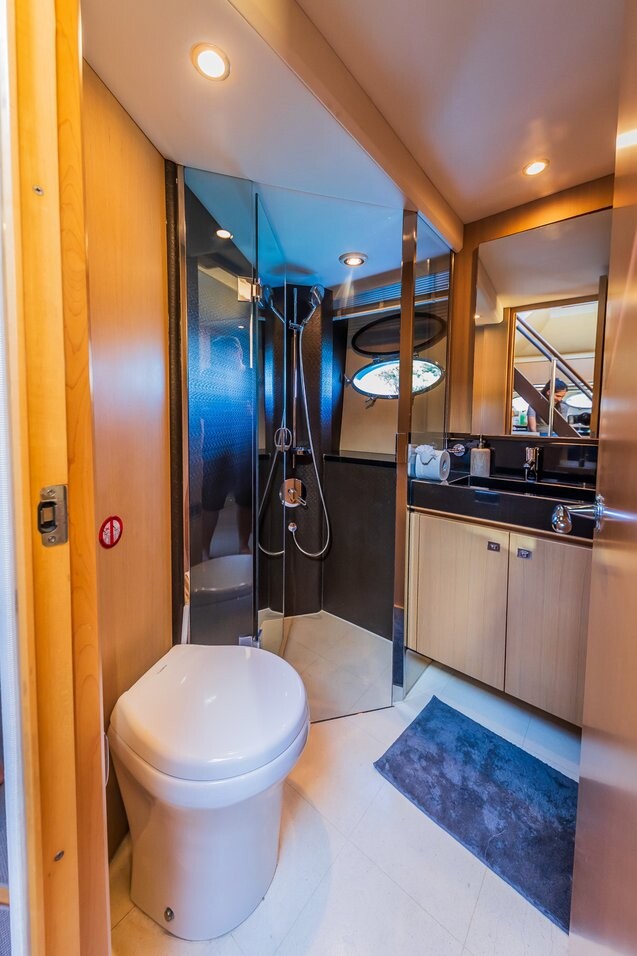 Princess V78 Gitana II